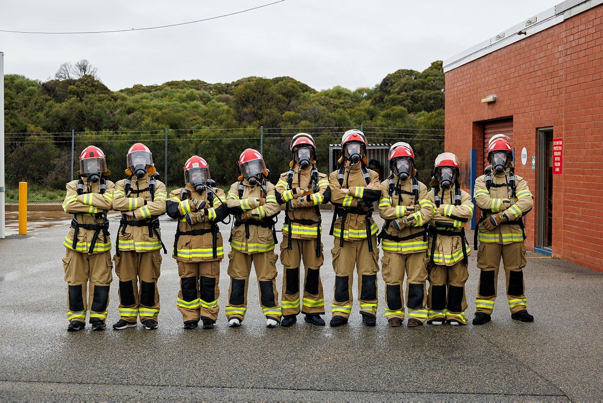 Defence Work Experience Program Returns To HMAS Stirling2